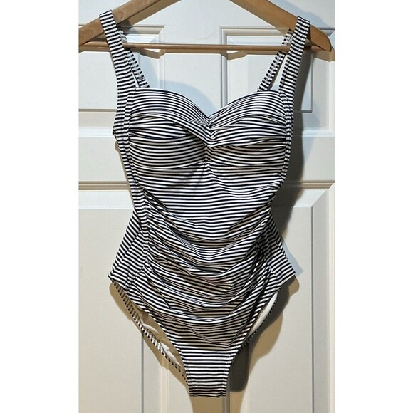 Nip Tuck Swim Striped One-Piece Swimsuit Multi Fit Cup Ruched Slimming Size 6 - Picture 2 of 6